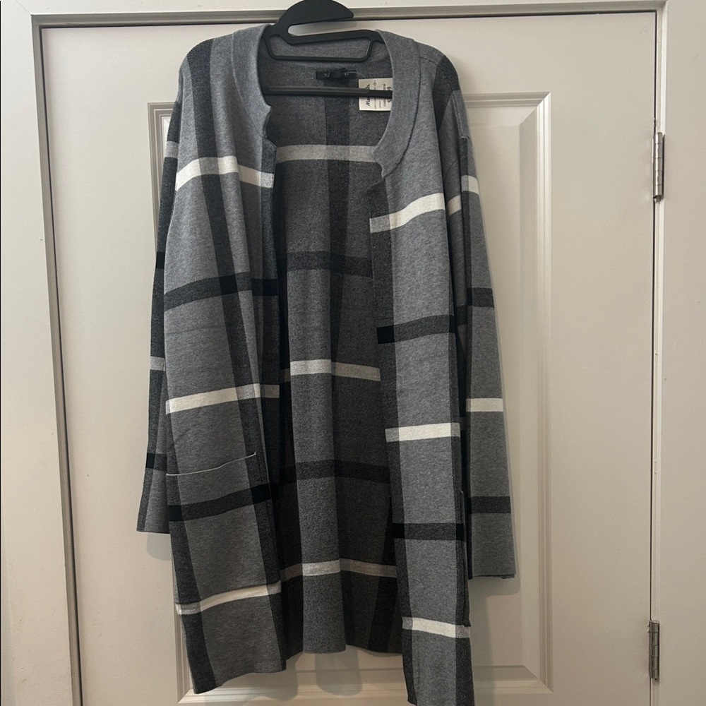 Tahari Long Gray Plaid Open Front Cardigan